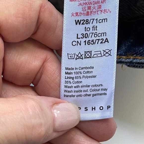 Topshop High Waist Mom Jeans in Medium Blue Wash, Size 28 - Picture 9 of 10